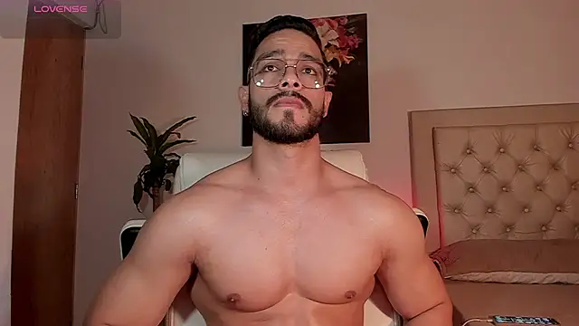 Josseph1  online show from October 27, 11:40 pm