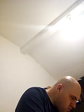 mario890605 online show from March 11, 12:11 am