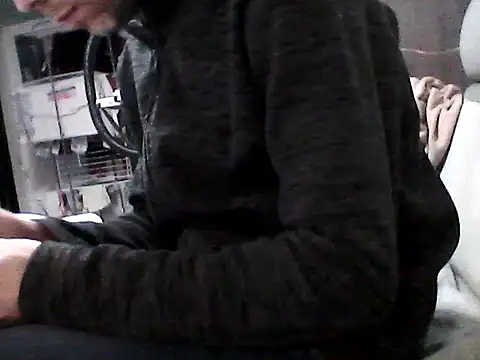 mickzizi online show from January 7, 7:33 am