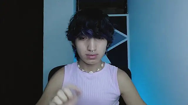 littlextreme online show from February 2, 3:27 am