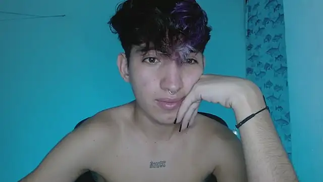 littlextreme online show from February 4, 7:18 am