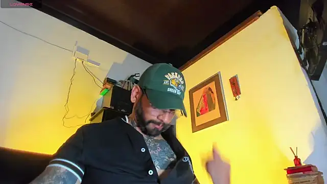 CamiloGray  online show from November 10, 2:11 pm