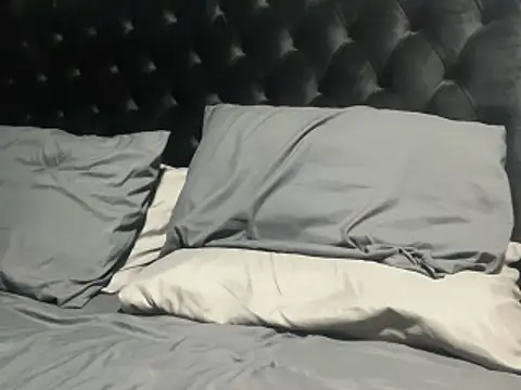 jayjaybiglong online show from May 1, 7:44 am