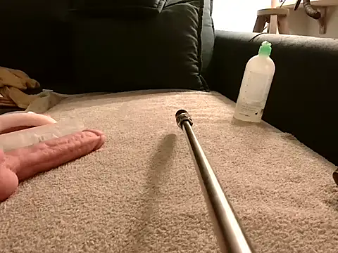 Snapshot of Simon-tem chatting on February 5, 6:59 pm Simon-tem online show from February 5, 6:59 pm