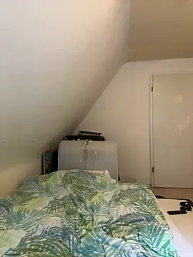 2guysforu online show from February 5, 9:36 am