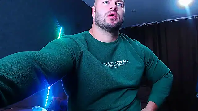 muscularjohnforuX online show from October 3, 8:52 am