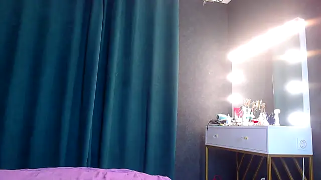 muscularjohnforuX online show from February 10, 6:35 pm