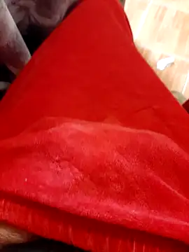 feet toes online show from March 30, 5:52 am