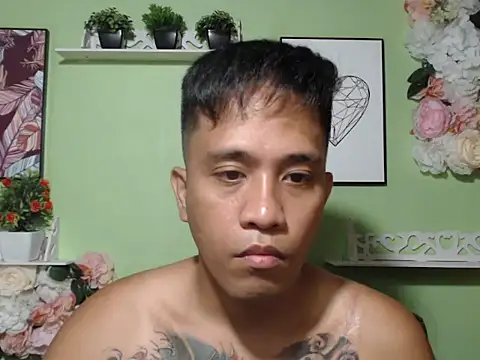 Thyler08 online show from November 19, 1:11 pm