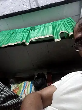 ajayraj0000 online show from May 14, 9:35 pm
