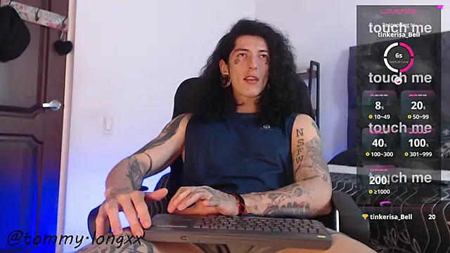 tommylongxx online show from October 16, 2:41 am