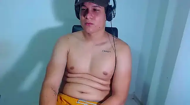 PhoenixGnz online show from March 19, 7:29 am