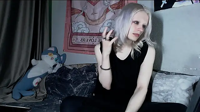 Alien Bella online show from June 21, 11:54 pm