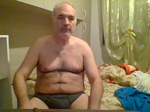 Setesesso7 online show from December 15, 4:59 pm
