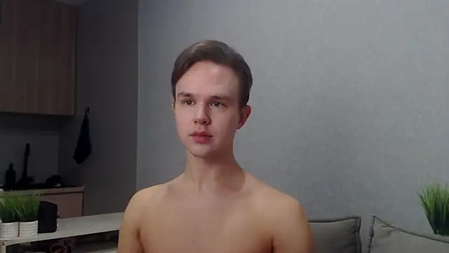 MartinMendez online show from April 2, 10:01 am