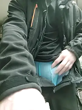 Xcoquinx online show from January 30, 2:25 pm