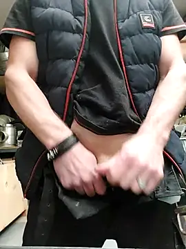 Xcoquinx online show from February 19, 1:39 pm