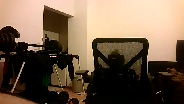 Snapshot of Superbearc89 chatting on October 23, 9:29 pm Superbearc89 online show from October 23, 9:29 pm
