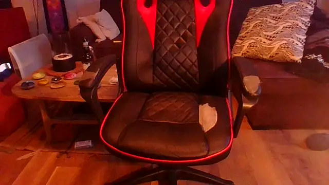 psychapleasure online show from February 8, 7:25 am