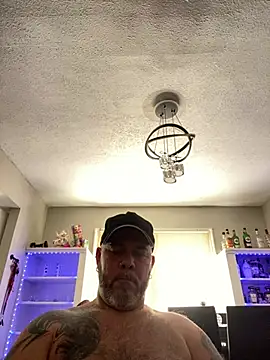 Cristian-Brayan online show from April 15, 6:19 pm