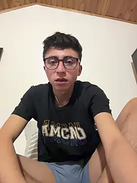 CamiRojas boy online show from October 24, 4:03 am