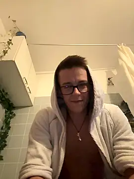 Toyjungee online show from September 21, 5:46 pm