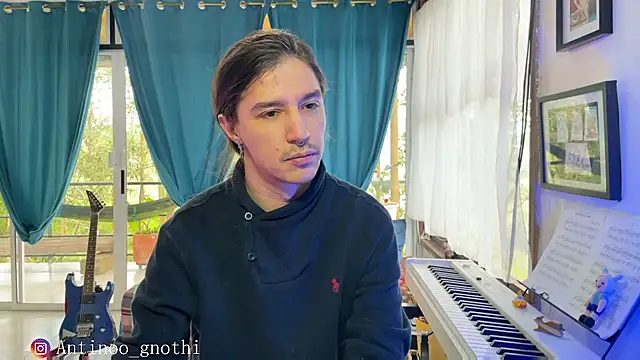 Antinoo Gnothi online show from December 9, 2:18 pm