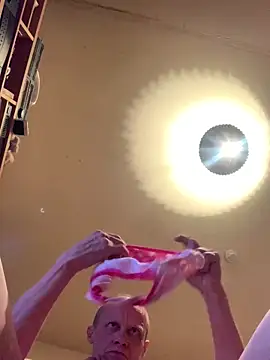 Sissynipple69 online show from March 27, 2:38 am