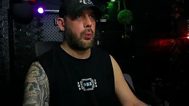 LexXHardy online show from April 4, 4:15 pm