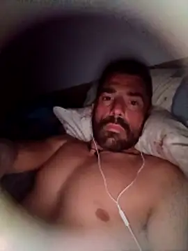 George21ek online show from December 22, 11:46 pm