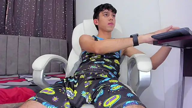 The skinnyguys online show from January 11, 9:46 pm