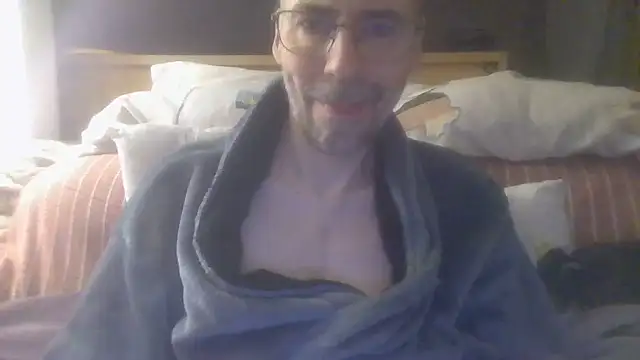 ptitcanard60600 online show from October 4, 10:58 pm