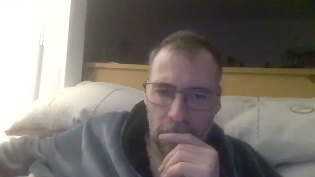 ptitcanard60600 online show from March 16, 10:53 pm