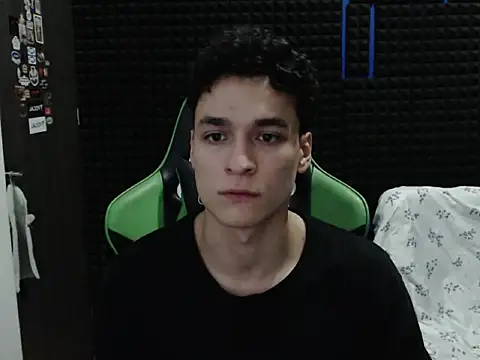 Curly Angel24 online show from December 5, 1:13 am