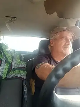 TTolbert online show from November 3, 4:31 pm