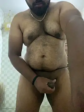 Snapshot of Honeydick7 chatting on December 6, 4:14 am Honeydick7 online show from December 6, 4:14 am