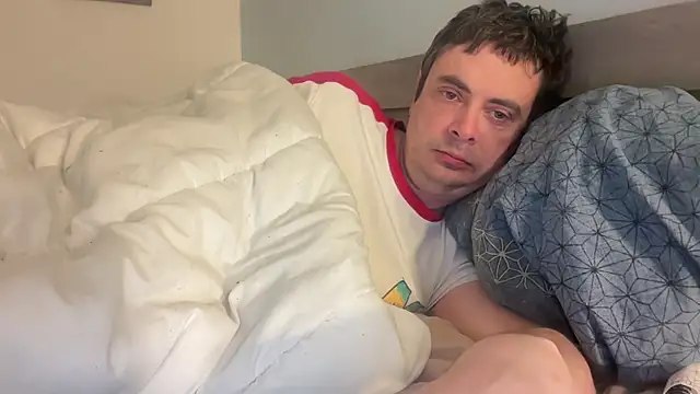 freddy0222222 online show from April 2, 12:30 am