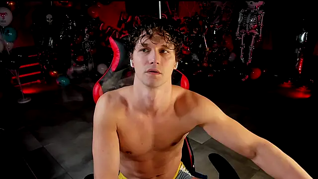 dirty-boss online show from December 19, 9:28 am