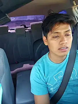 Snapshot of Easing_Order chatting on February 20, 8:36 pm Easing Order online show from February 20, 8:36 pm