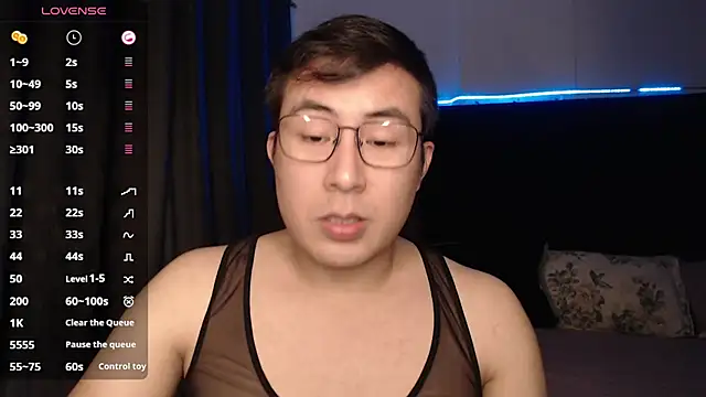 andrewmhilton  online show from November 21, 5:50 am