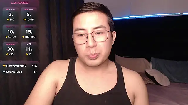 andrewmhilton  online show from January 7, 5:34 am