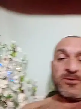 AzOZx9 online show from March 3, 4:47 pm