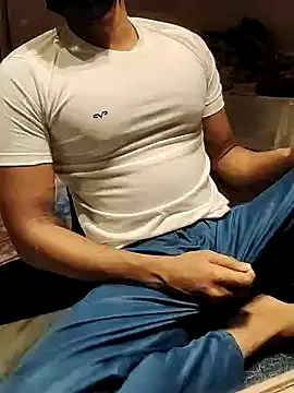 xxxhugedick0001 online show from February 25, 4:10 pm