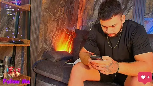 Andrew Brown online show from December 30, 2:08 pm