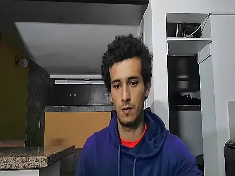 talktome4 online show from February 6, 2:19 am