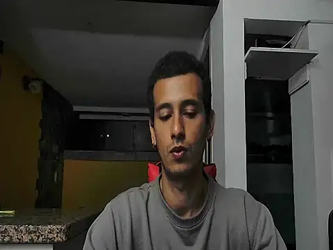 talktome4 online show from April 28, 2:17 am