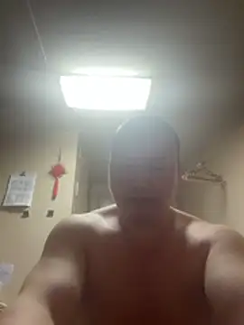 zougui6677 online show from March 26, 12:20 pm