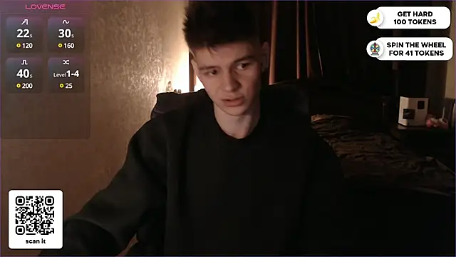 dantebigboi300 online show from February 15, 5:28 pm