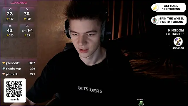 dantebigboi300 online show from February 21, 9:22 pm