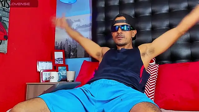 steffanxxll online show from March 12, 9:44 pm